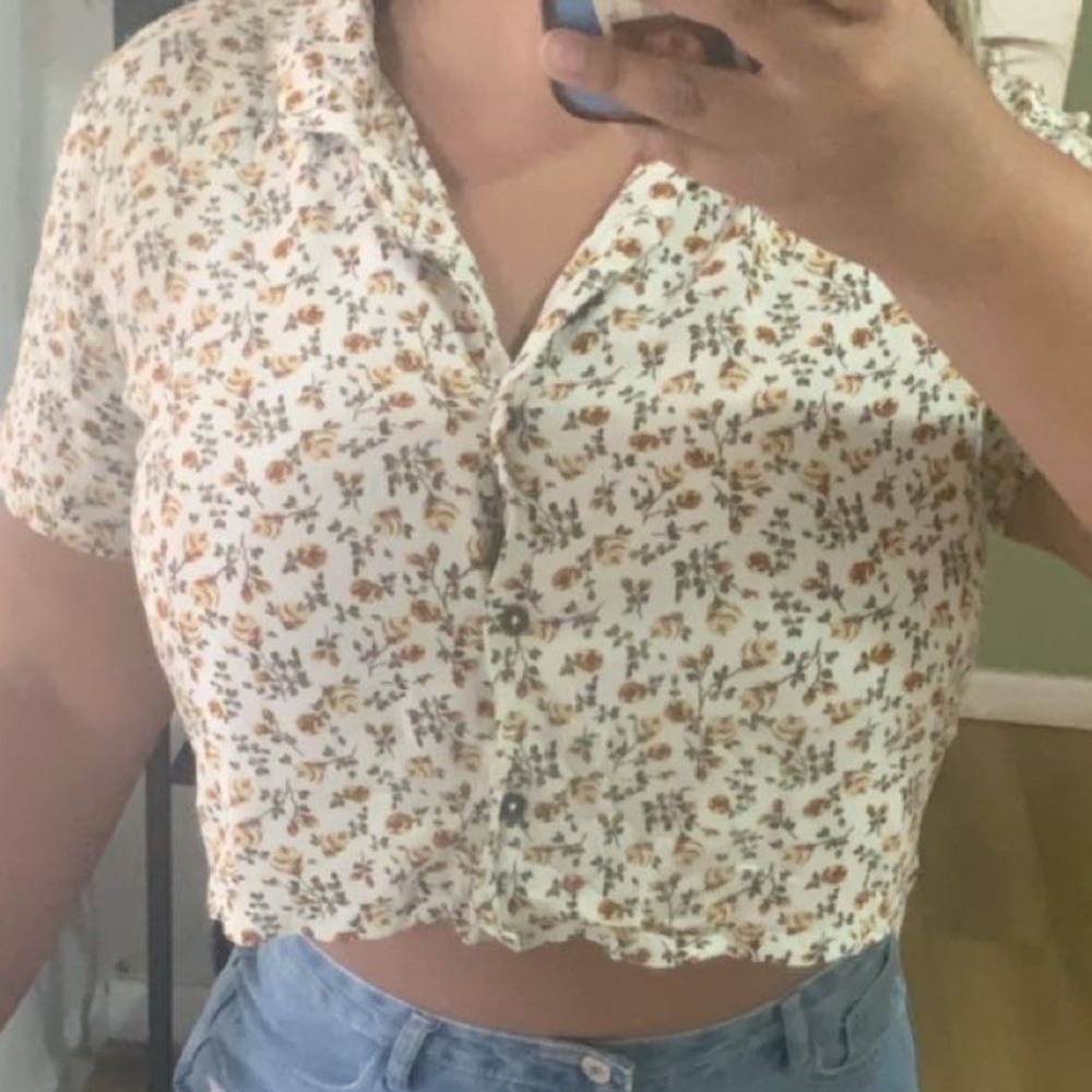 Floral crop top